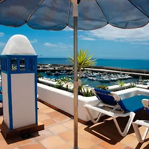 https://agua-marina-puerto-del-carmen.in-canary-islands.com